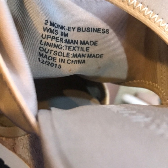 Kenneth Cole Reaction Slingback Tan Wedge Sandal- Size 8 - Picture 9 of 9